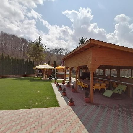Pensiunea Colt Alb Băile Homorod Exterior foto