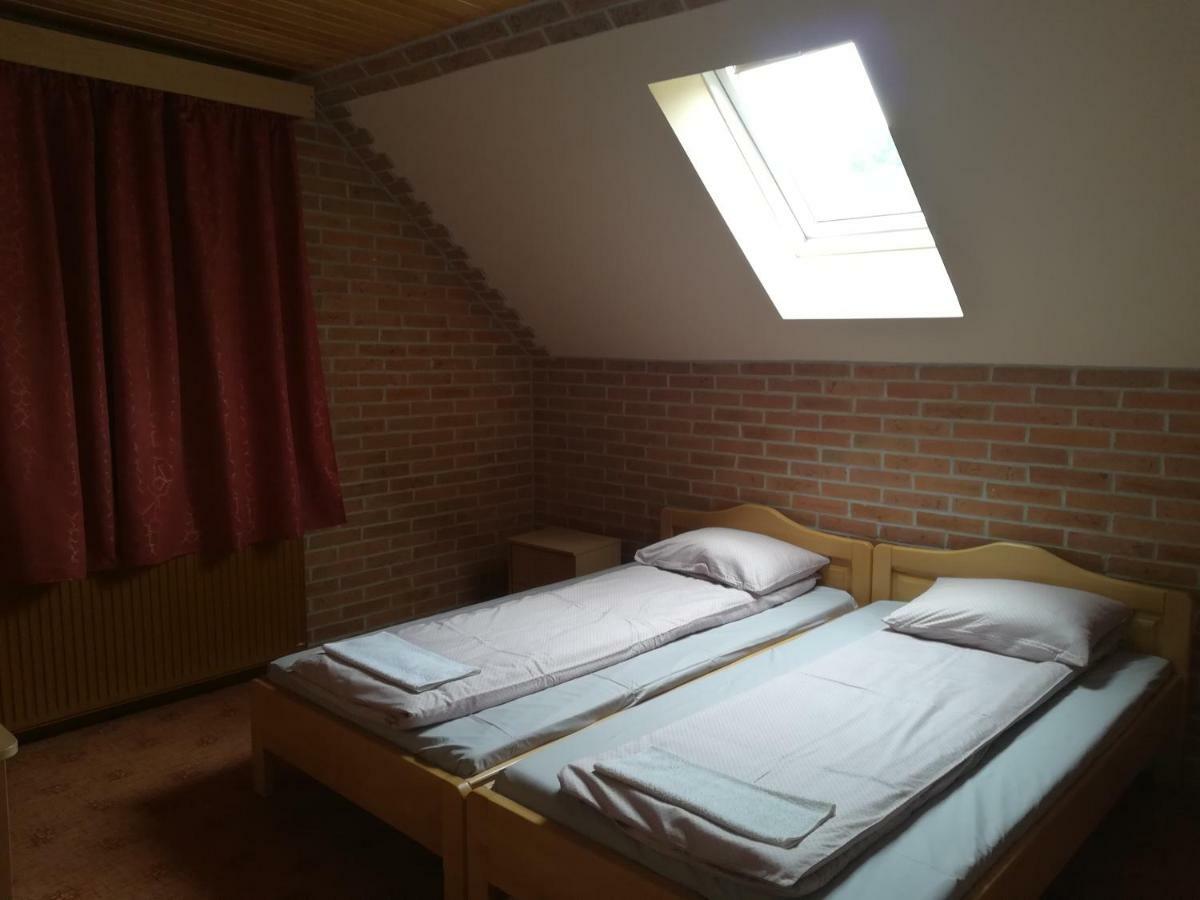 Pensiunea Colt Alb Băile Homorod Exterior foto